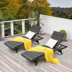 Folding Patio Chaise Lounge Chair, Quick Dry Foam Padded Rattan Recliner with 5-Level Adjustable Backrest & Wheels for Outdoor Backyard Garden